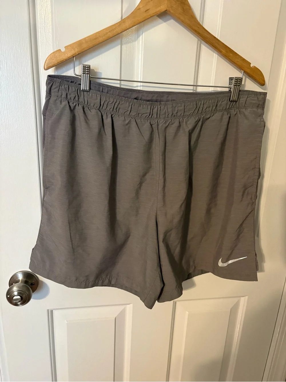 Nike Men’s Slate Gray Athletic Shorts with Swoosh